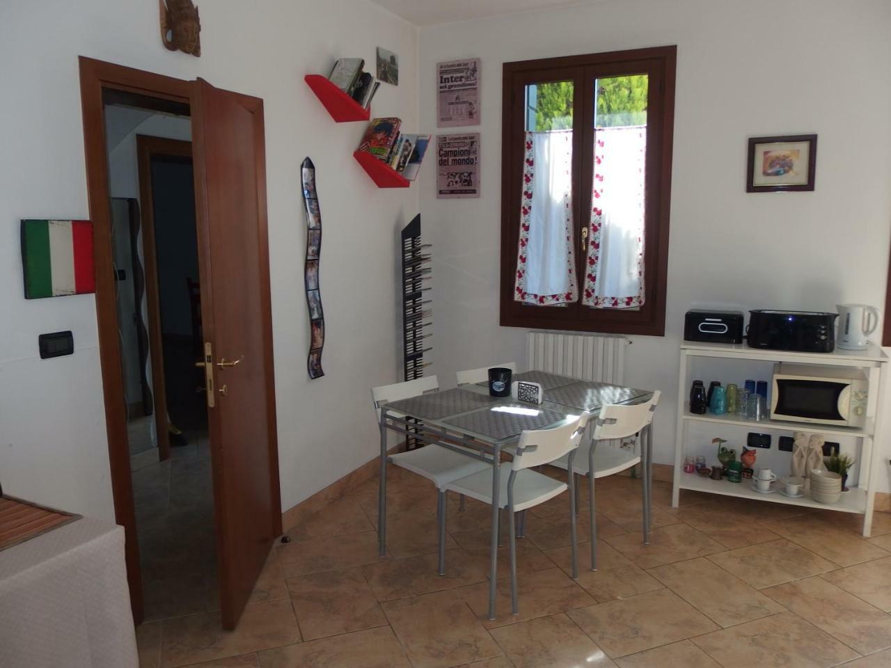 Casa D'Oro Rooms Местре Екстериор снимка